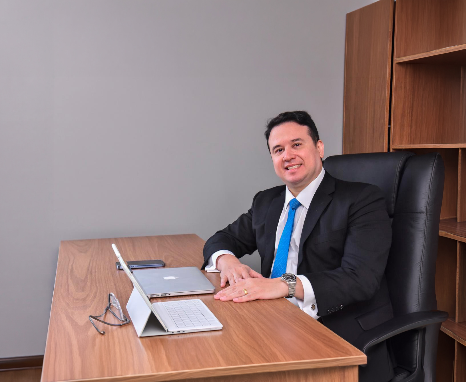 Retrato de Dr. Daniel Cruz